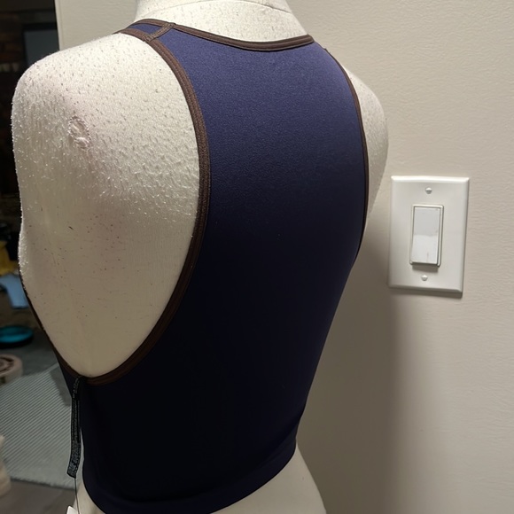 Urban Outfitters NWT out from under keyhole tank - Picture 4 of 4